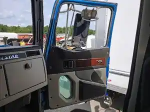 Used 2014 Western Star 4900 FA Door (Stock #WS-0846-14)) Part Image