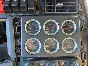 Used 2015 Kenworth T680 Dash Control Module (Stock #KW-0724-24)) Part Image