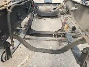 Used 2016 Freightliner Cascadia 125 Front Axle, Complete (Stock #FR-0822-27)) Part Image