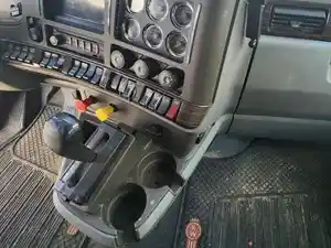 Used 2016 Kenworth T680 Dash Ass'y (Stock #Kw-0888-43)) Part Image