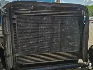 Used 2016 Kenworth T800 Radiator (Stock #KW-0845-27)) Part Image