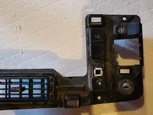 Used 2016 Kenworth T880 Dash Control Module (Stock #KW-0799-19)) Part Image
