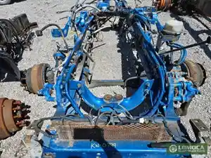 Used 2016 Kenworth T880 Front Axle, Complete (Stock #KW-0799-17)) Part Image
