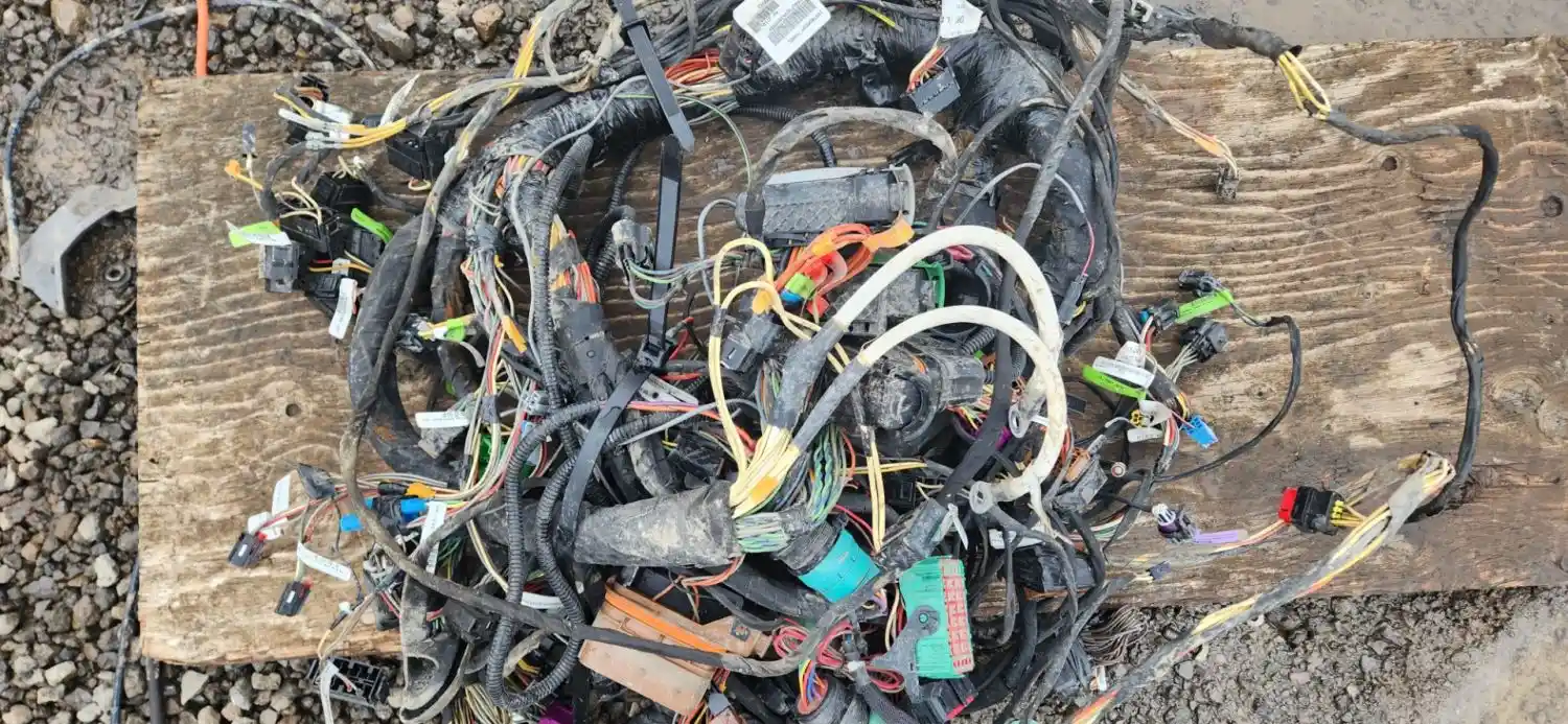 Used, Recycled, New, and Aftermarket Heavy Duty Truck Parts