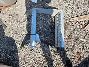 Used 2016 Peterbilt 567 Fuel Tank Step (Stock #PT-0714-151)) Part Image