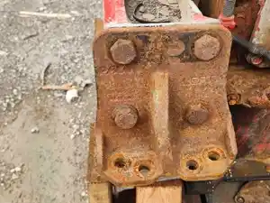 Used 2016 Peterbilt 579 Engine Mount (Stock #PT-0775-64)) Part Image