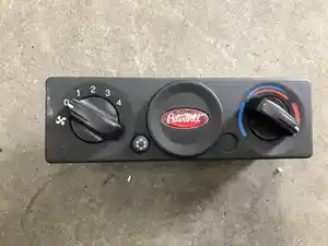 Used 2016 Peterbilt 579 Heater/AC Control Assy (Stock #PT-0775-69)) Part Image