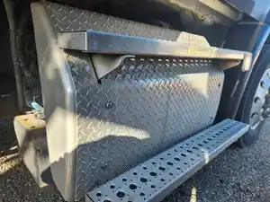 Used 2018 Freightliner Cascadia 113 Diesel Particulate Filter (DPF) (Stock #FR-0862-6)) Part Image