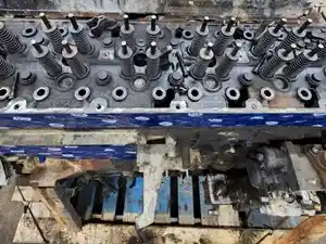 Used 2018 Detroit DD13 Head (Stock #WS-0886-28)) Part Image