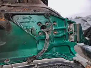 Used 2019 Peterbilt 567 Hood Hinge (Stock #PT-0826-12)) Part Image