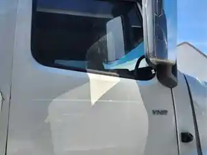 Used 2019 Volvo VNR64T Door (Stock #VV-0876-17)) Part Image