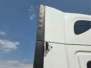 Used 2020 Freightliner Cascadia 126 Sleeper Fairing (Stock #FR-0887-13)) Part Image