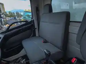 Used 2020 Hino 308 Seat (Stock #HI-0850-26)) Part Image