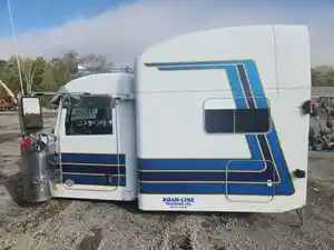 Used 2020 Peterbilt 389 Cab (Stock #PT-0892-5)) Part Image