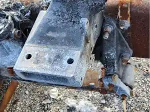 Used 2020 Peterbilt 579 Cab Mount (Stock #PT-0800-8)) Part Image