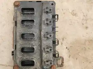 Used 2021 Eaton/Fuller FO-18E318B-MXP Chassis Control Module (Stock #KW-0882-17)) Part Image