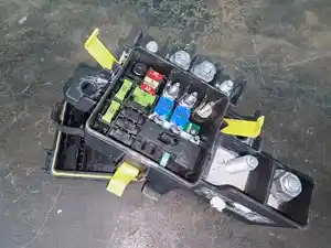 Used 2021 International HX620 Fuse Box (Stock #IN-0839-60)) Part Image