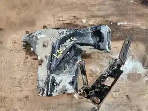 Used 2021 Kenworth T880 Cab Mount (Stock #KW-0882-39)) Part Image