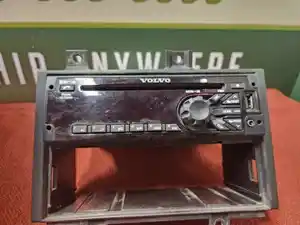 Used 2021 Volvo VNL Radio (Stock #VV-0797-40)) Part Image
