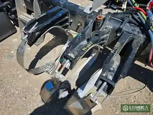 Used 2023 Peterbilt 579 Fuel Tank Bracket (Stock #PT-0837-28)) Part Image