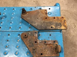 Used 2005 PETERBILT 379 Bracket (Stock #6457)) Part Image