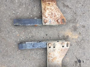 Used 2005 Peterbilt 379 Bracket (Stock #29106)) Part Image