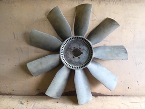 Used 2006 FREIGHTLINER Fan (Stock #18095)) Part Image