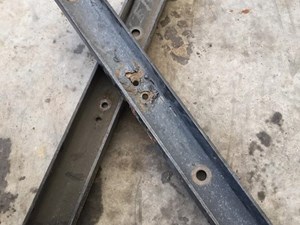 Used 2006 KENWORTH T600 Bracket (Stock #6617)) Part Image