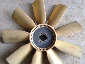 Used 2006 FREIGHTLINER Fan (Stock #387)) Part Image