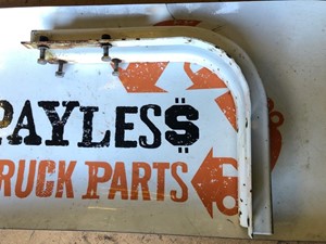 Used 2006 PETERBILT 387 Bracket (Stock #16627)) Part Image