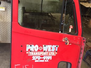 Used 2007 FREIGHTLINER CENTURY CLASS 112 Door (Stock #7847)) Part Image