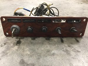 Used 2007 FREIGHTLINER Dump Dash Ass'y (Stock #5532)) Part Image