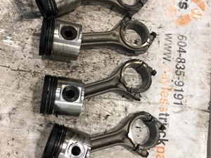 Used 2007 VOLVO D12 Piston & Rod (Stock #28144)) Part Image