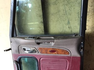 Used 2008 PETERBILT 389 Door (Stock #17111)) Part Image