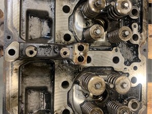 Used 2010 VOLVO D16 SCR Head (Stock #25727)) Part Image