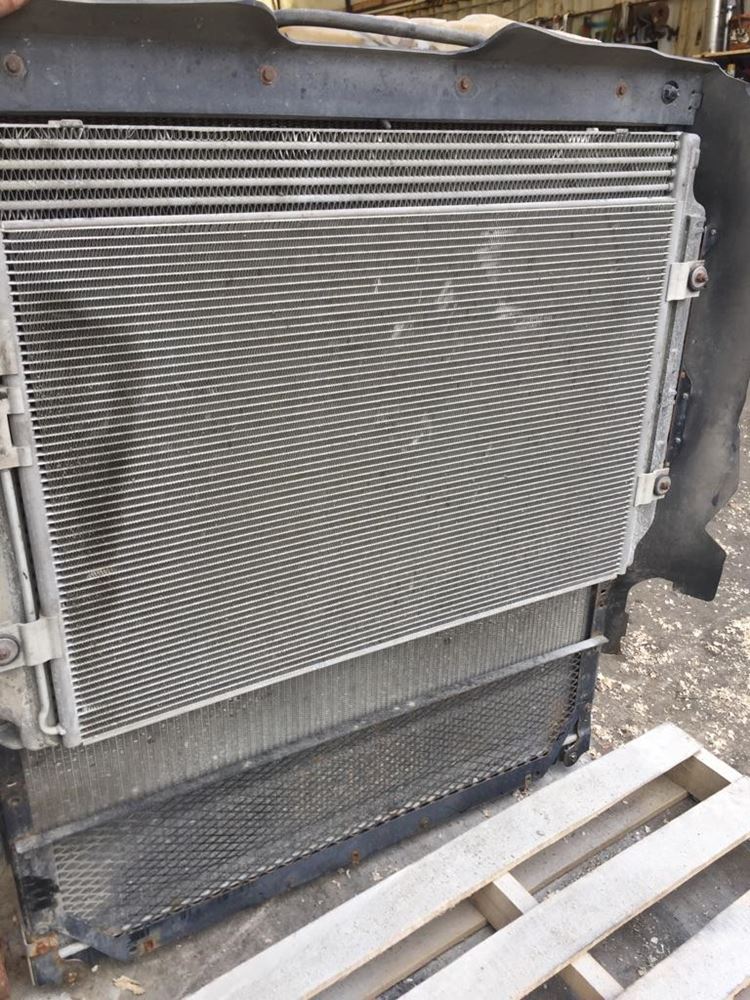Used 2011 FREIGHTLINER CASCADIA Radiator for sale | Abbotsford British ...