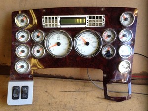 Used 2012 FREIGHTLINER Instrument Cluster (Stock #18310)) Part Image