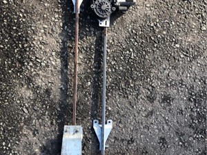 Used 2012 PETERBILT 388 Door Window Regulator (Stock #27287)) Part Image