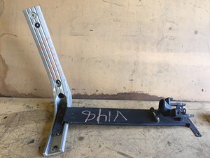 Used 2012 VOLVO VN Bracket (Stock #18534)) Part Image