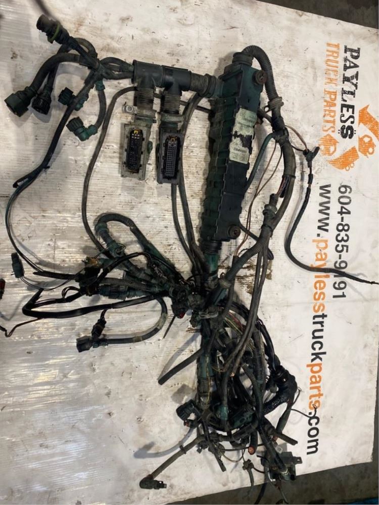 2013 VOLVO D13 (Stock #27239) | Wiring Harnesses | TPI
