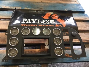 Used 2014 PETERBILT 386 Instrument Cluster (Stock #32681)) Part Image
