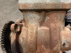 Used 2014 VOLVO D13 SCR Air Compressor Image