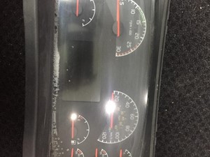 Used 2014 VOLVO VNL64 Instrument Cluster (Stock #14933)) Part Image