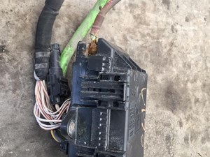 Used 2015 VOLVO Distributor (Stock #6827)) Part Image