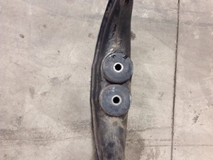 Used 2015 PACCAR Engine Mount (Stock #5907)) Part Image