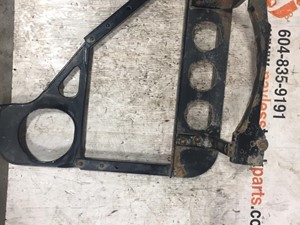 Used 2015 VOLVO VN730 Bracket (Stock #19926)) Part Image