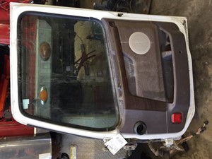 Used 2015 VOLVO VNL Door (Stock #12117)) Part Image