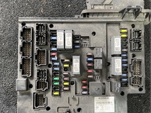 Used 2016 FREIGHTLINER Chassis Control Module Image
