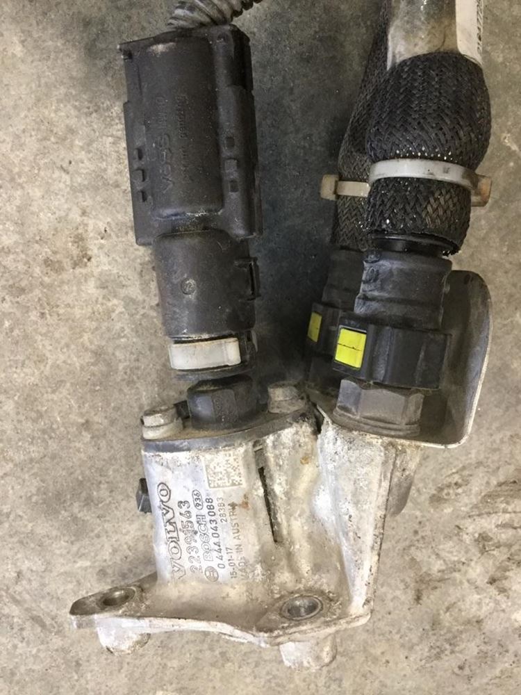 Used 2016 VOLVO VNL Cooling Assembly for sale Abbotsford British