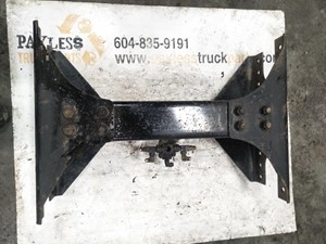 Used 2017 FREIGHTLINER CASCADIA Bracket (Stock #16570)) Part Image